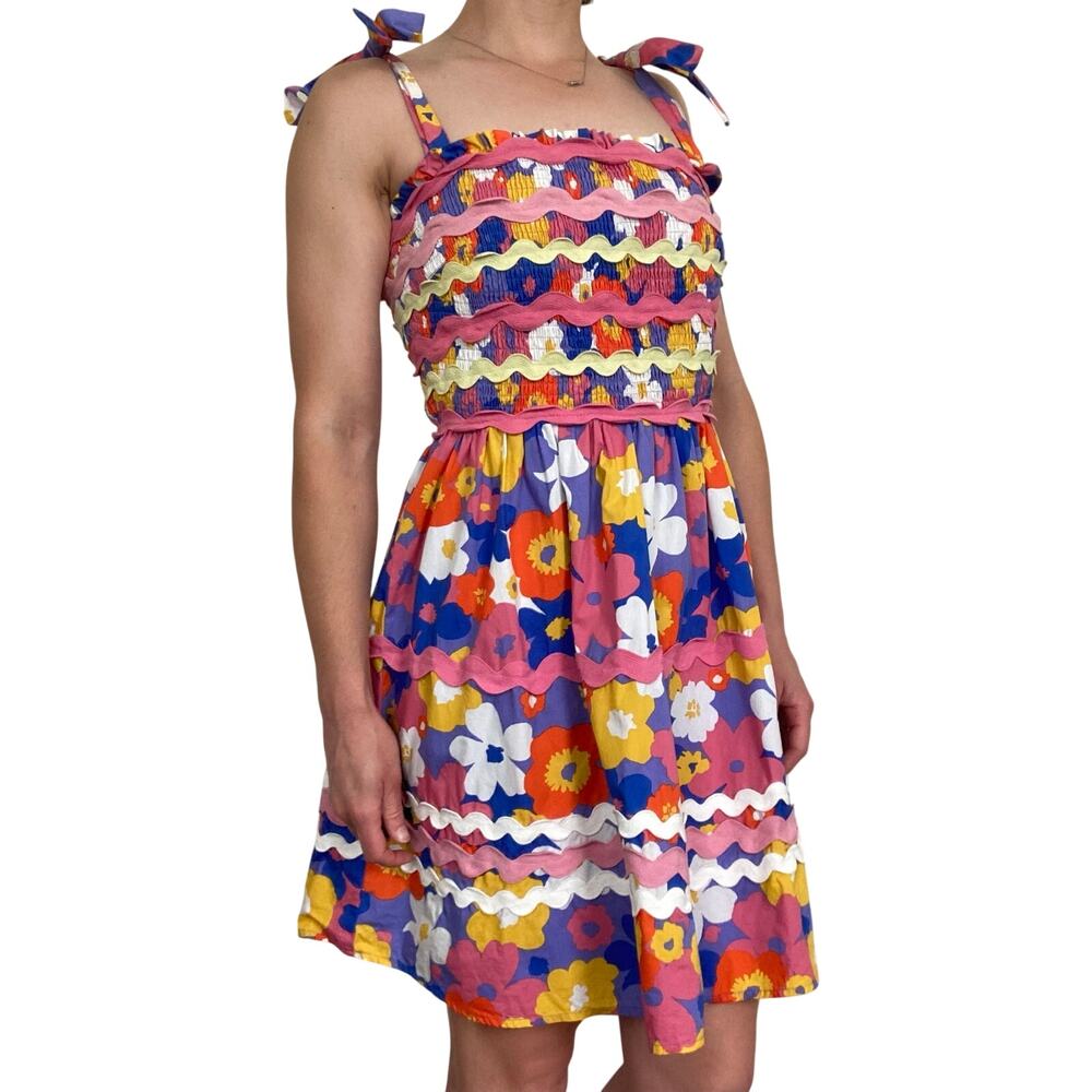 Sugarlips Avelia Floral Evi Smocked Mini Dress